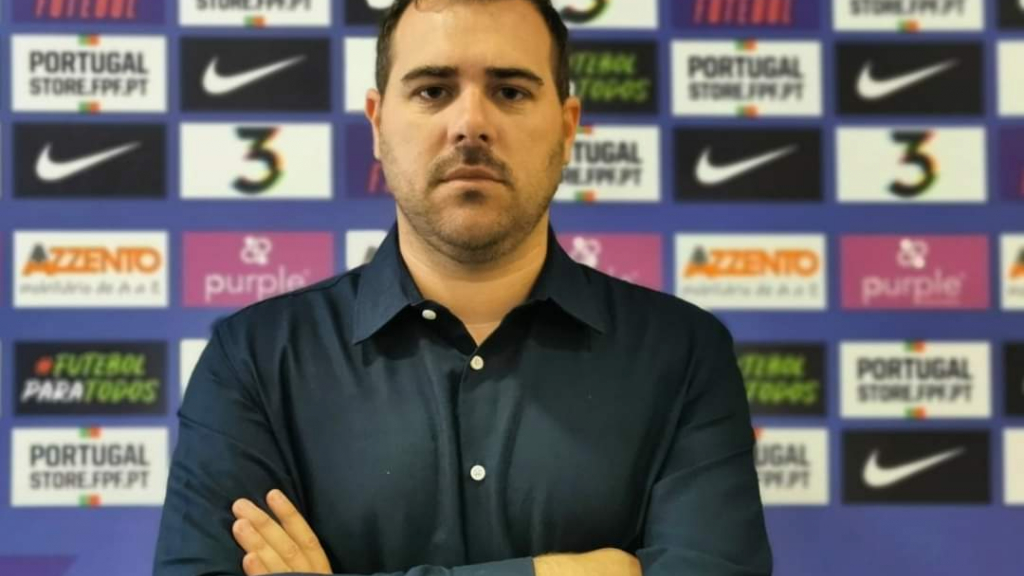 Paulo Silva treinador do Canelas 2010