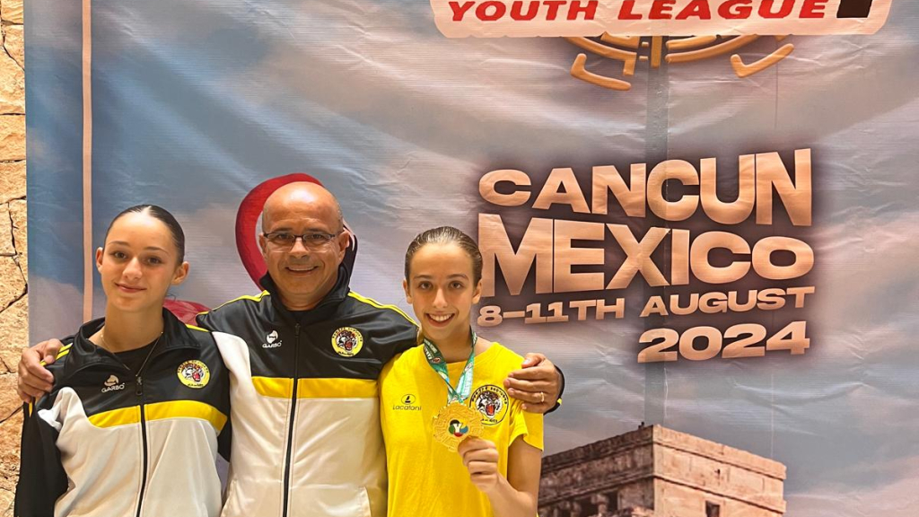 Treinador Domingos Marques e atletas