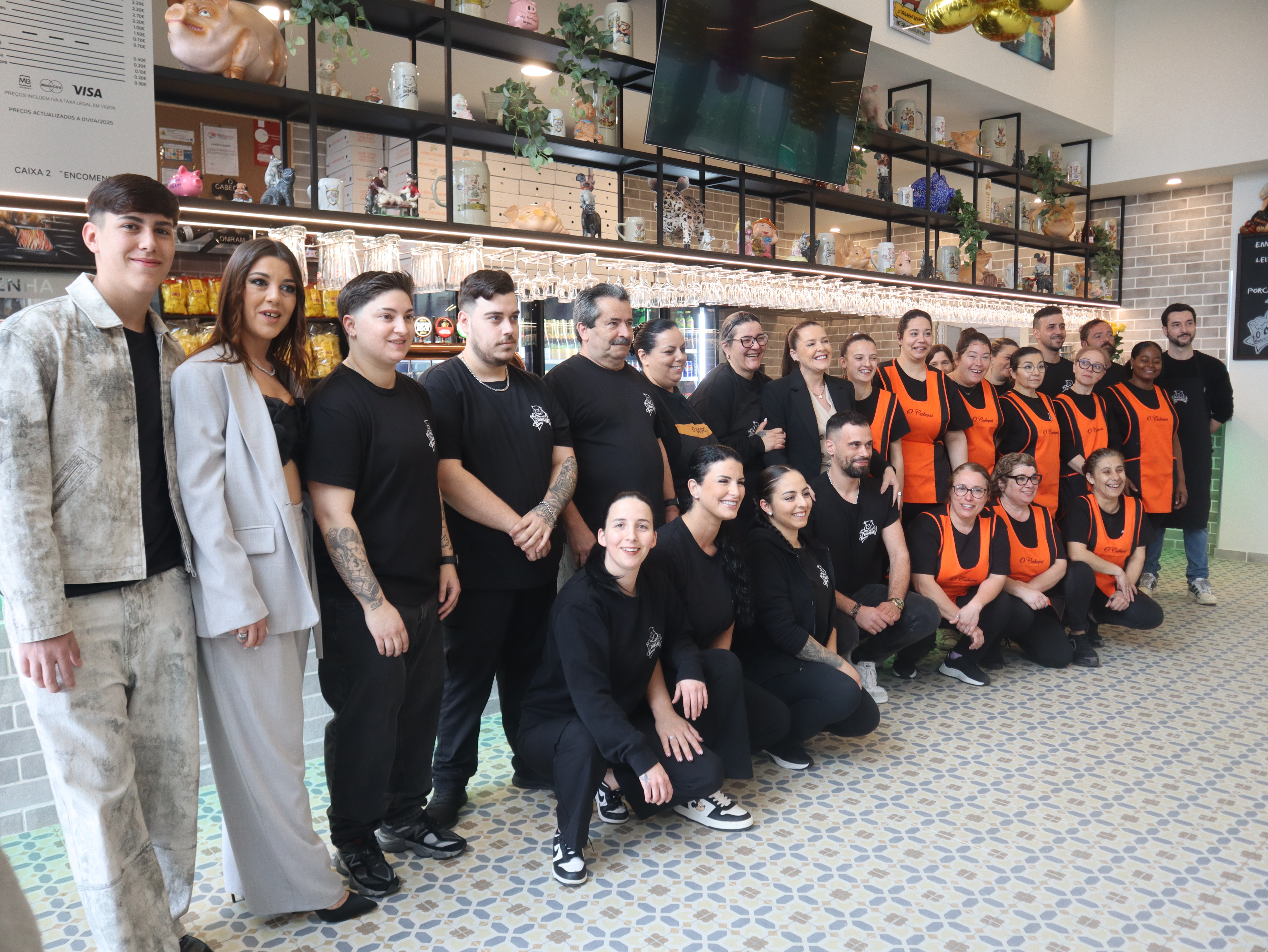 Equipa do restaurante 'O Cabeças - Senhora das Sandes'
